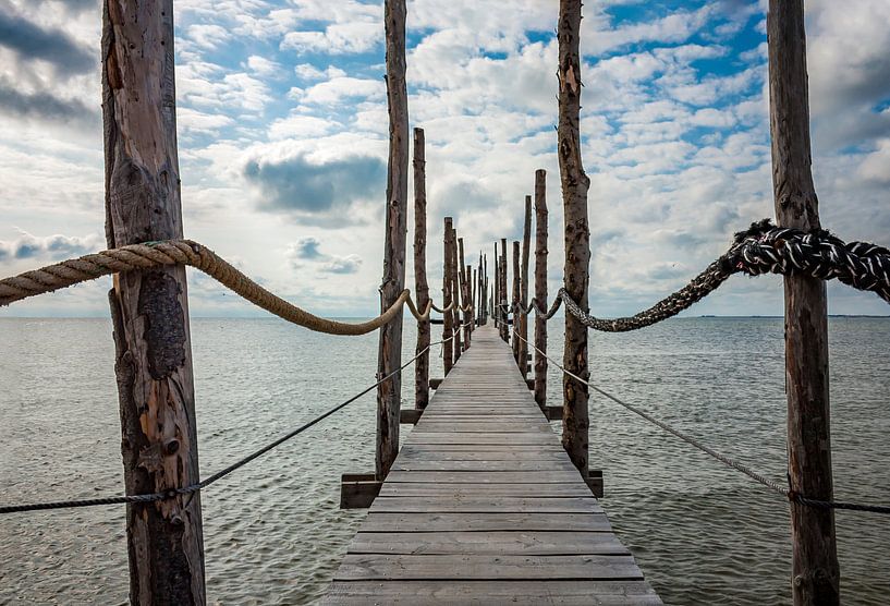Echafaudages en bois sur les îles Wadden par Easycopters