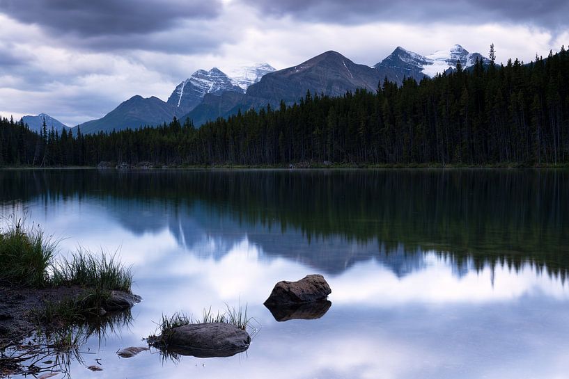 Lac Herbert, Parc national de Banff, Alberta, Canada par Alexander Ludwig