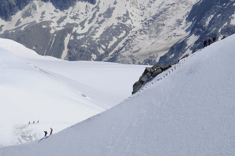 Bergsteiger Montblanc im Sommer von Yvette Stevens