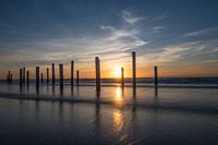 Zonsondergang bij het Palendorp in Petten