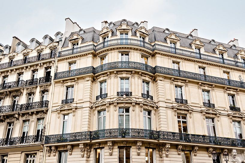 Beautiful facades in Paris, France -Travel Photography by Dana Schoenmaker
