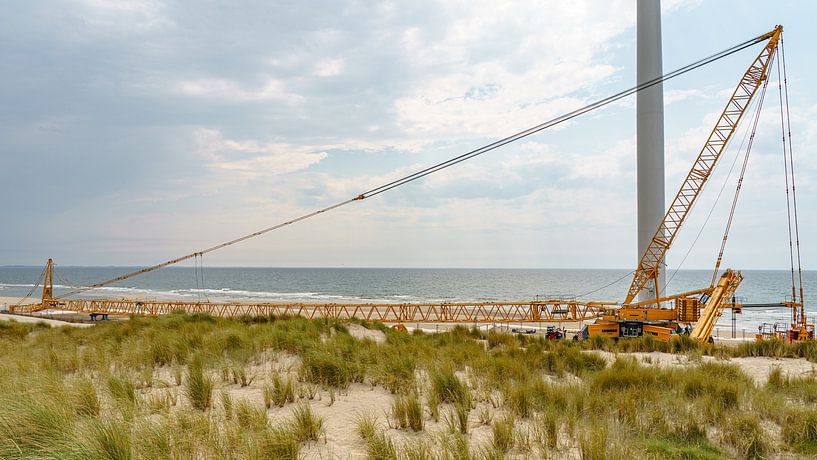 Impressive Liebherr LG 1750 from Adrighem Kraanverhuur. by Jaap van den Berg