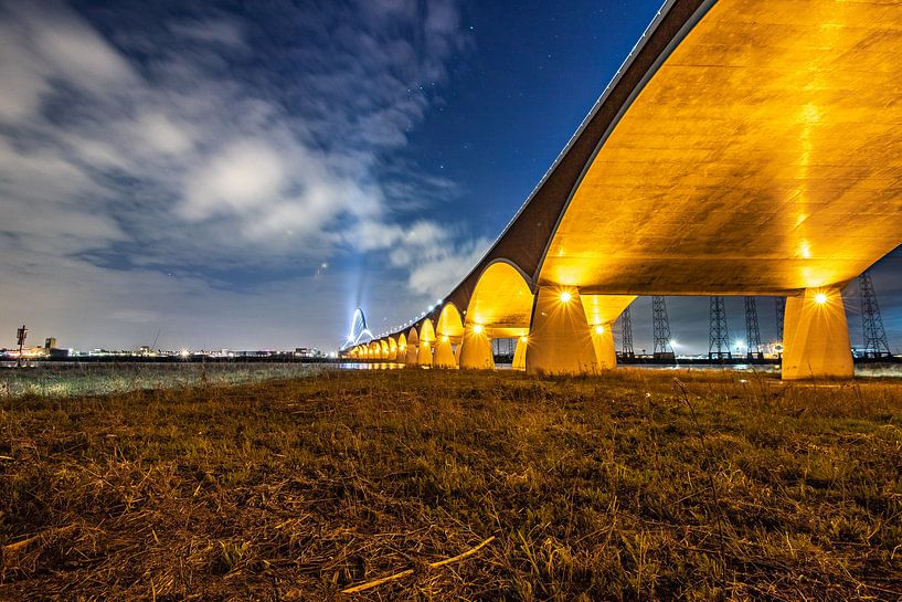 Nijmegen, De Oversteek de nuit par Frank Slaghuis