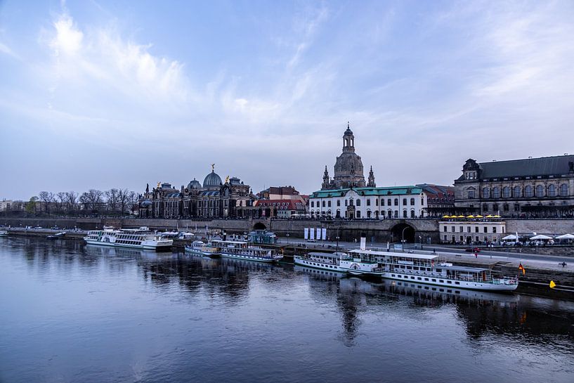 A short evening stroll through the beautiful historic city centre of Dresden - Saxony - Germany by Oliver Hlavaty