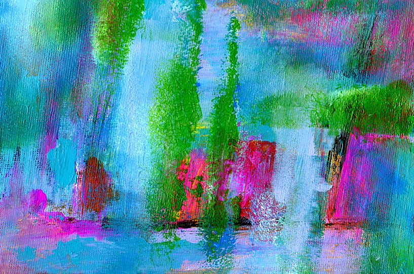 versteckt hinter Bäumen von Claudia Gründler