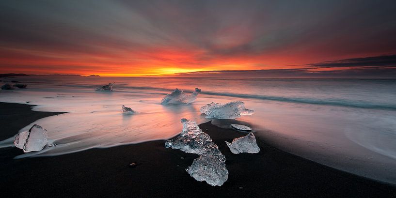 Jokulsarlon Beach Sunrise par Monique Pouwels
