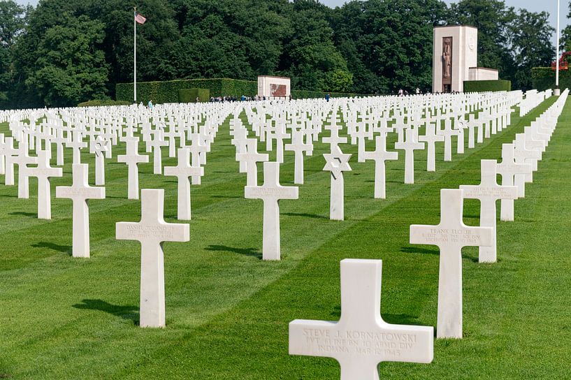 Cimetière et mémorial américain de Luxembourg par Richard Wareham