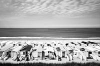 Sea view in Zandvoort with beachhouses black white