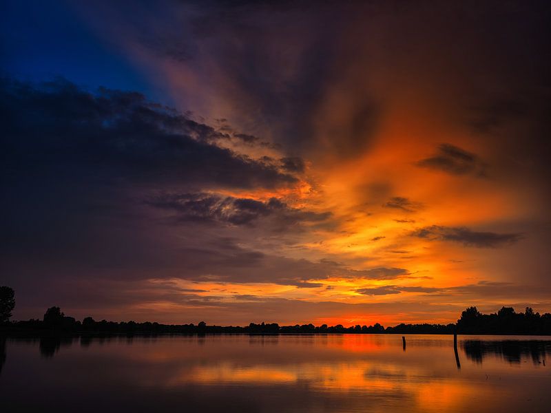 When the sun goes down van Lex Schulte