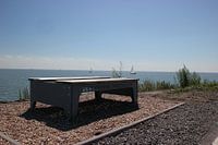 Bankje aan het IJsselmeer