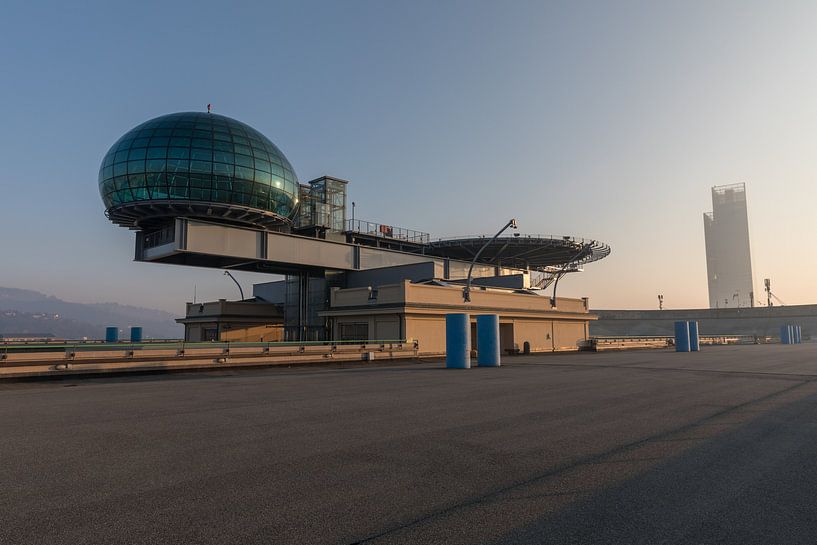 Toit de l'usine automobile Fiat du Lingotto à Turin par Joost Adriaanse