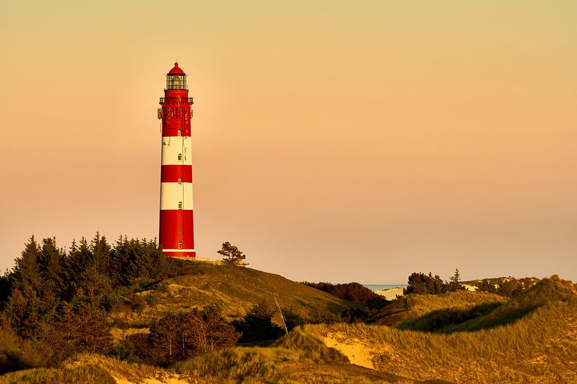 Amrum - Leuchtturm im Abendrot von Reiner Würz / RWFotoArt