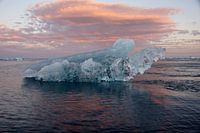 gliding ice lump on the beach