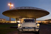 Citroën DS devant Evoluon