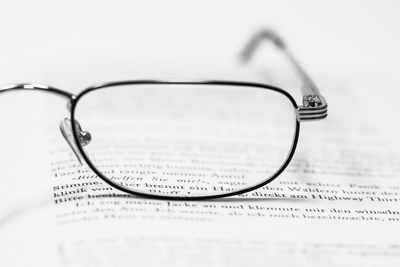 Lesebrille und Buch par Rico Ködder