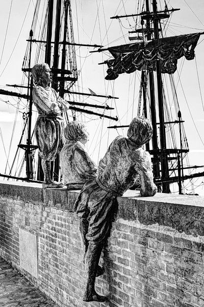 Hoorn Noord-Holland Pays-Bas Garçons du capitaine Bontekoe Noir et blanc par Hendrik-Jan Kornelis
