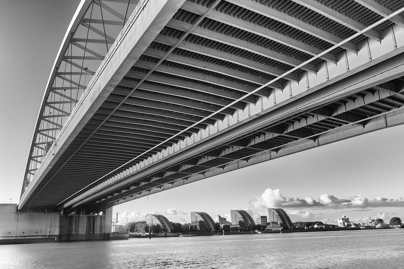 From below by Peter van Hengstum