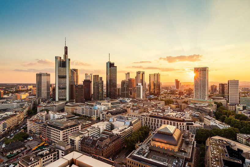 Frankfurt Skyline by davis davis