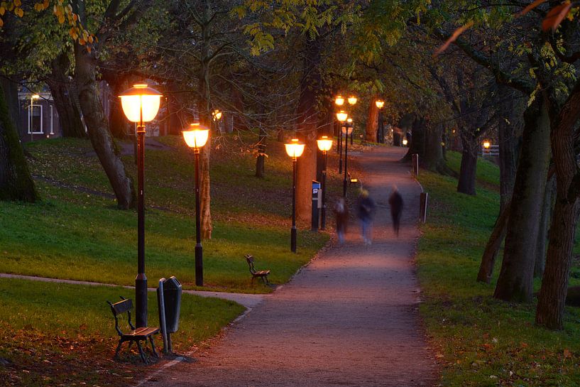 Sterrenburg langs de Catharijnesingel in Utrecht van Donker Utrecht
