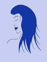 Femme aux cheveux bleus