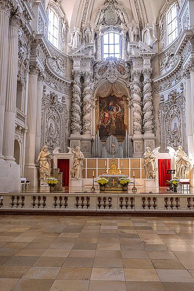 Bavière : Theatinerkirche Munich par Photoart-Naegele