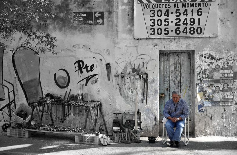Street scene La Boca, Buenos Aires by Martin Van der Pluym