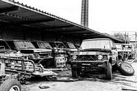 Landrover auf dem Schrottplatz