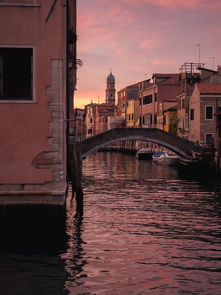 Lila Stadt von Thomas De Winter