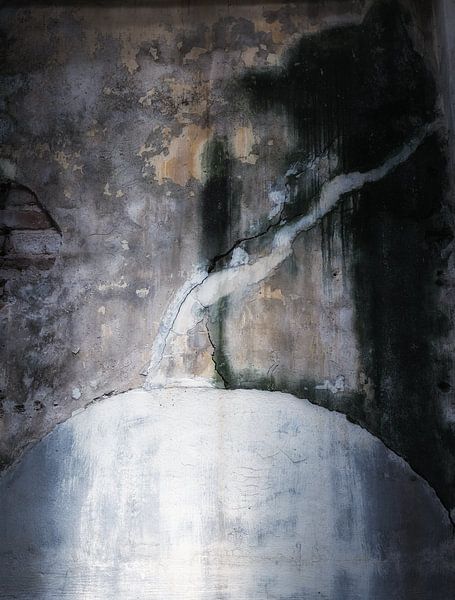 Wall by Andre Kivits