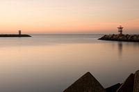 Setting sun in Scheveningen