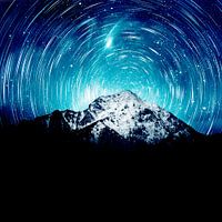 Zwischen der Galaxie und dem Berg