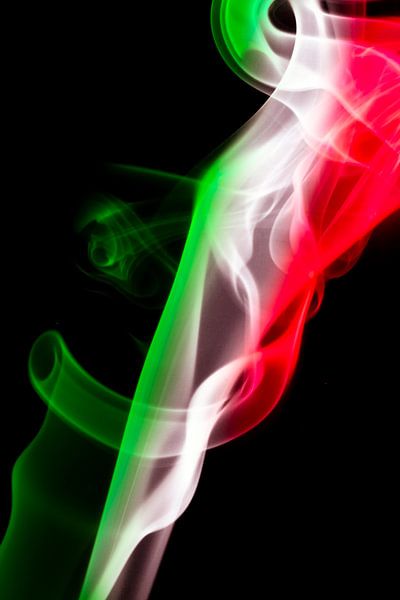 Italian flag processed in smoke by Gert Hilbink