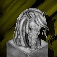 Pferdekopf auf Sockel