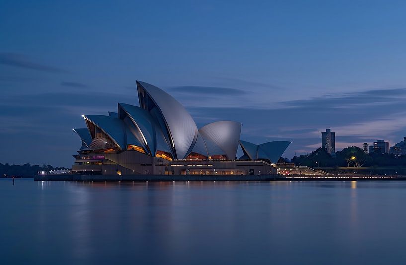 Sydney Opera House at the blue hour by fernlichtsicht
