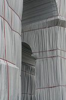 Christo et Jeanne-Claude enveloppés ᝢ photographie d'architecture ᝢ Paris