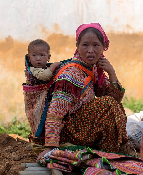 Vietnam: Cán Cấu markt (Giang Ta Chai) von Maarten Verhees