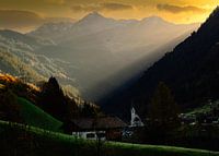 Die ersten Sonnenstrahlen erreichen das Silbertal