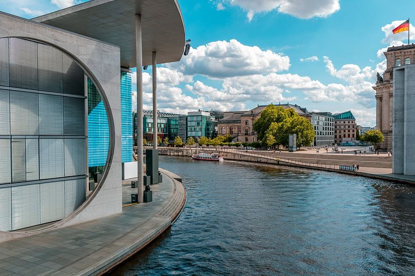 Berlin - Quartier du gouvernement sur la Spree par Mixed media vector arts