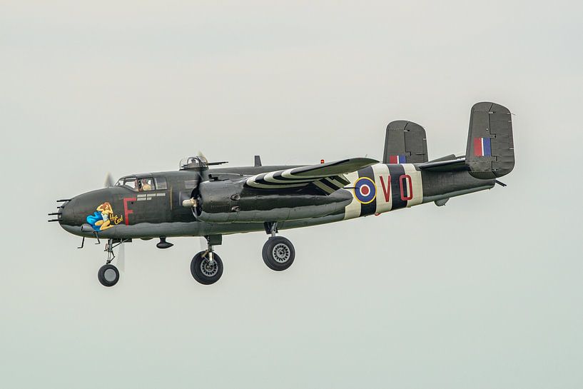 North American Aviation B-25J Mitchel "Hot Gen!" von Jaap van den Berg