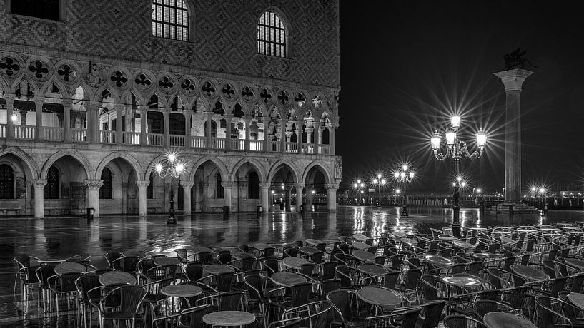 Venice - Palazzo Ducale by Teun Ruijters