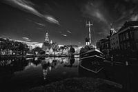 Maassluis, de Haven, de furie en de Groote Kerk