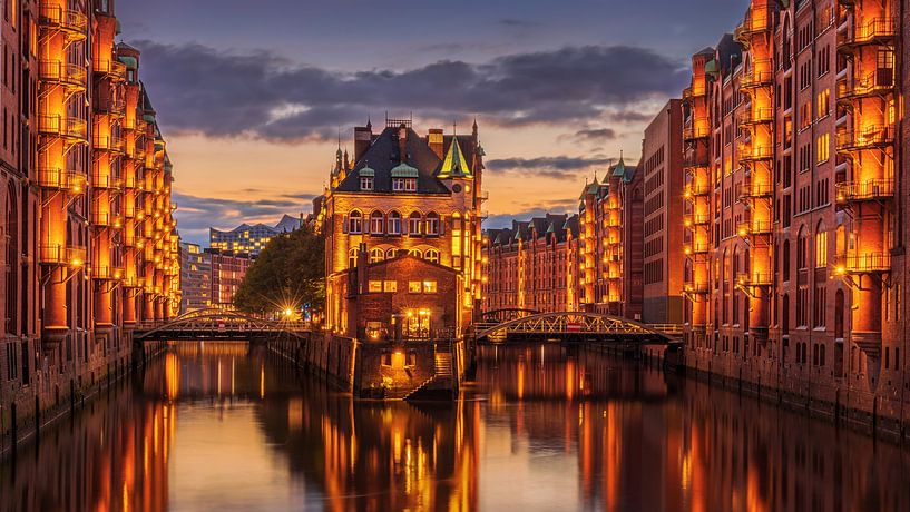 Hamburg Speicherstadt by Marga Vroom