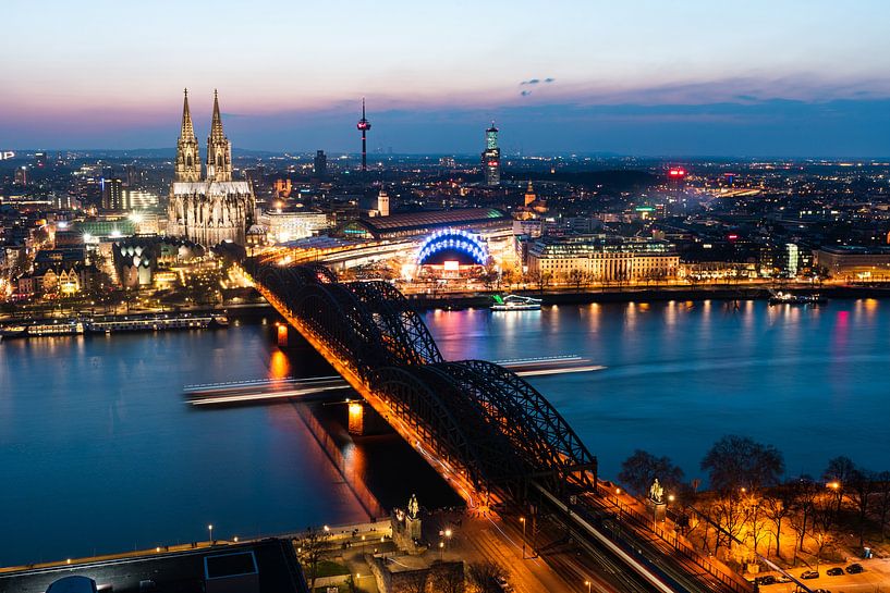 Cologne at Night by Wahid Fayumzadah