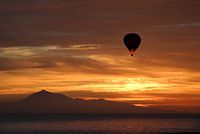 Ballooning to Tenerife at sunrise