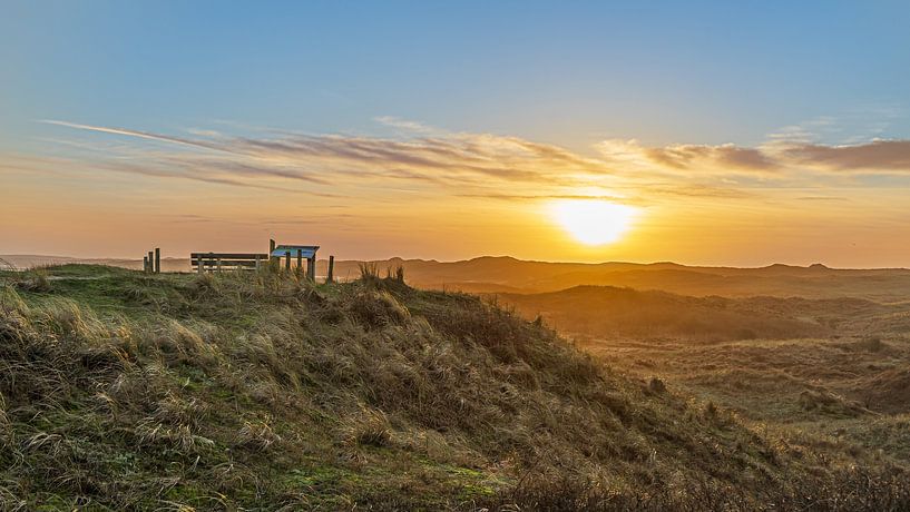 Coucher de soleil sur le paysage de dunes de Zwanenwater par Rob Baken