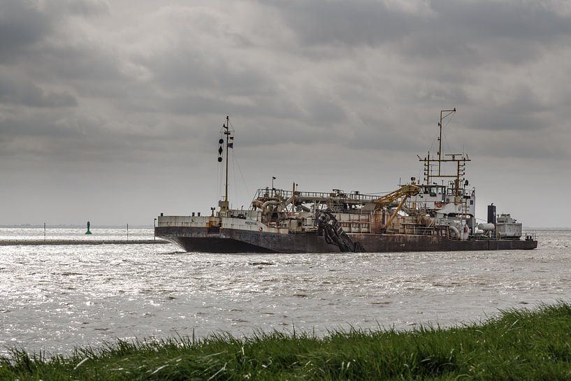Baggerschiff am Dollart par Rolf Pötsch