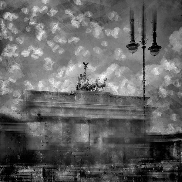 City-Art Berlin Brandenburger Tor II black &amp; white by Melanie Viola