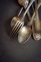 Alte Löffel und Gabeln