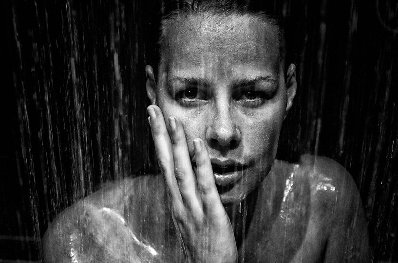 Portrait -002 by Hans Vink