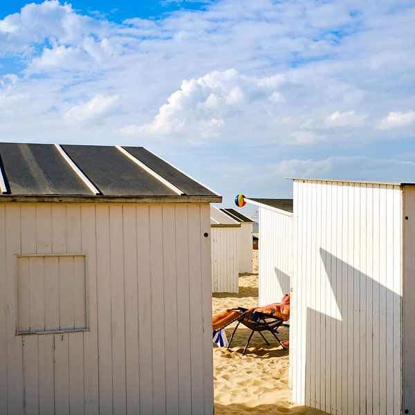 Strandhäuschen Ostende, Belgische Küste von Joost Duppen